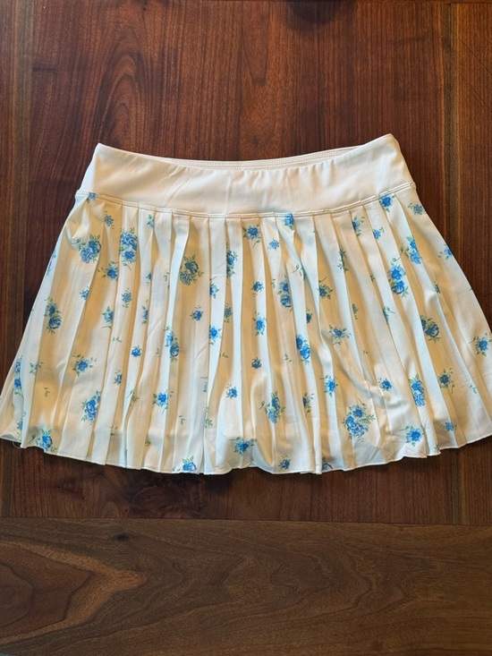 Dresses & Skirts - Pleated Floral Mini Skirt with shorts in White with Blue Flower Print Large